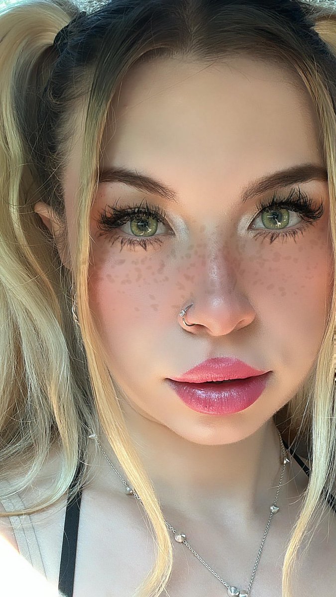 Porn daddy wins everytime 😈