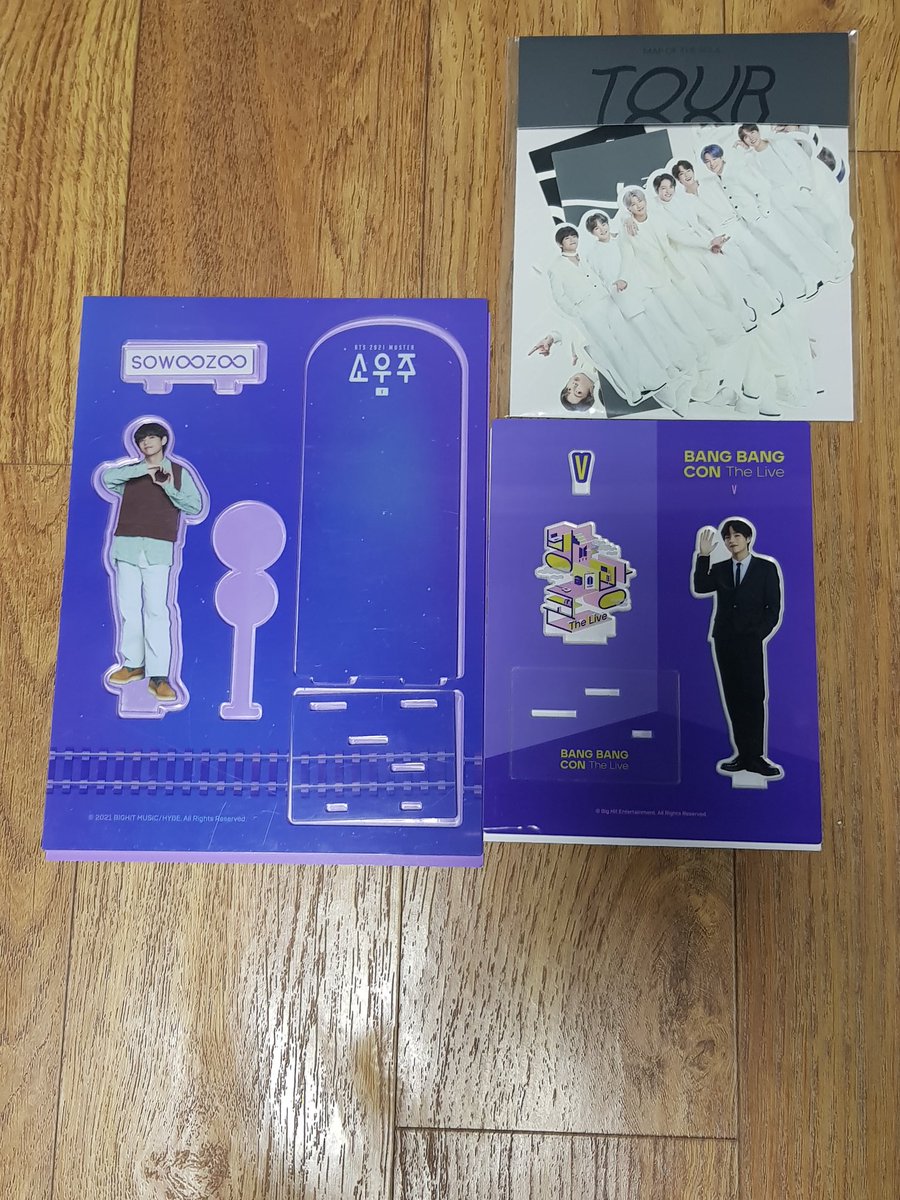 gggdmdm's tweet photo. 방탄굿즈포카판매 디엠주세요

일괄 12.6(배포)
하자⭕️ 타래확인
환불❌️

방탄소년단photocard wts wtb suga jimin yoongi namjoon seokjin jhope taehyung jk v석진남준윤기호석지민뷔 태형 정국포카bts pc winter package muster fmv holo poca jikook twice skz ive dvd season greetings oneul https://t.co/CT2BVqweSX