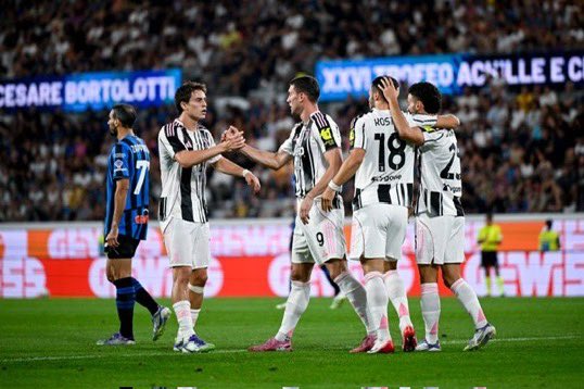 JuventusFC tweet media