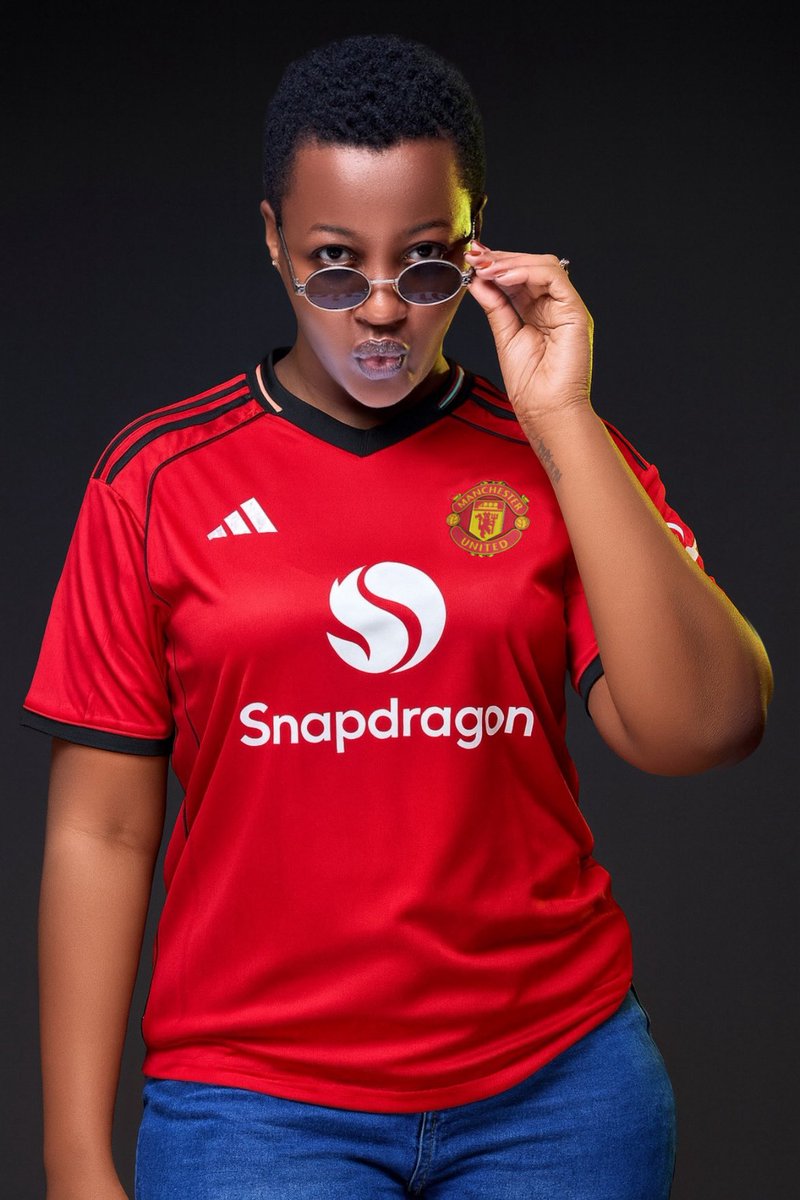 You would look this gorgeous if you had made the right choice, Naye Oli eyo ozunga na lu team