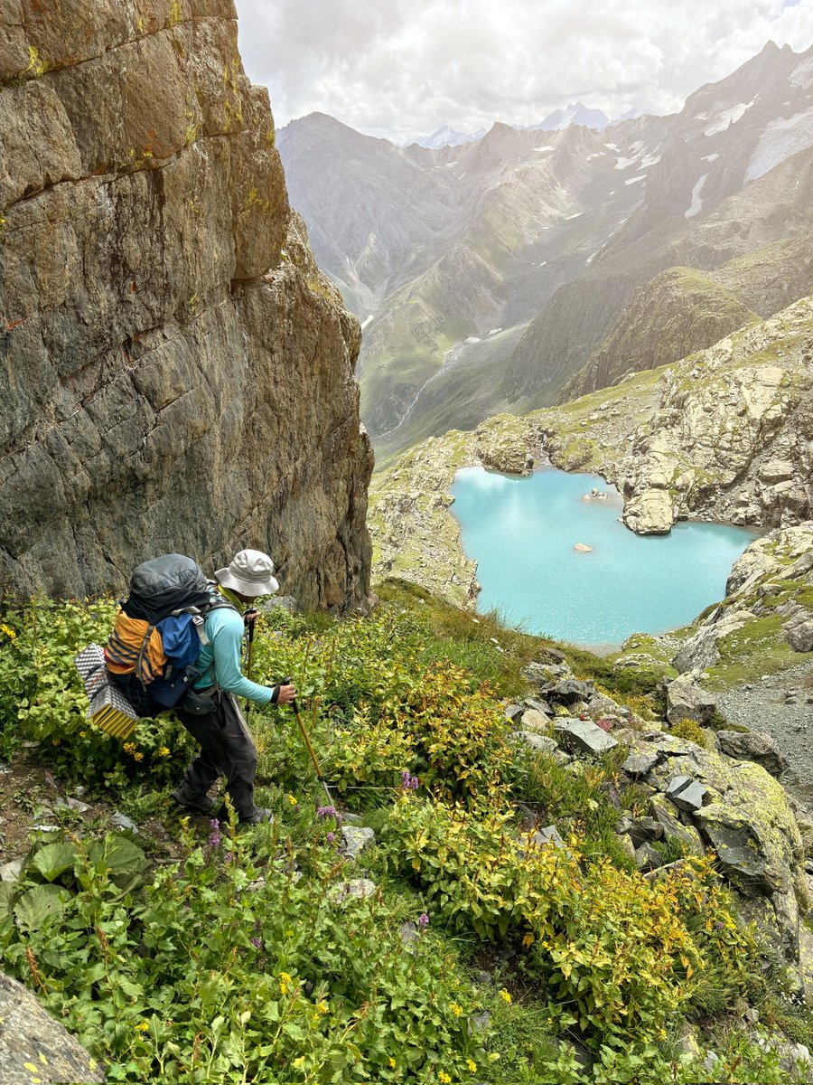 Any guesses?

#alpinelake