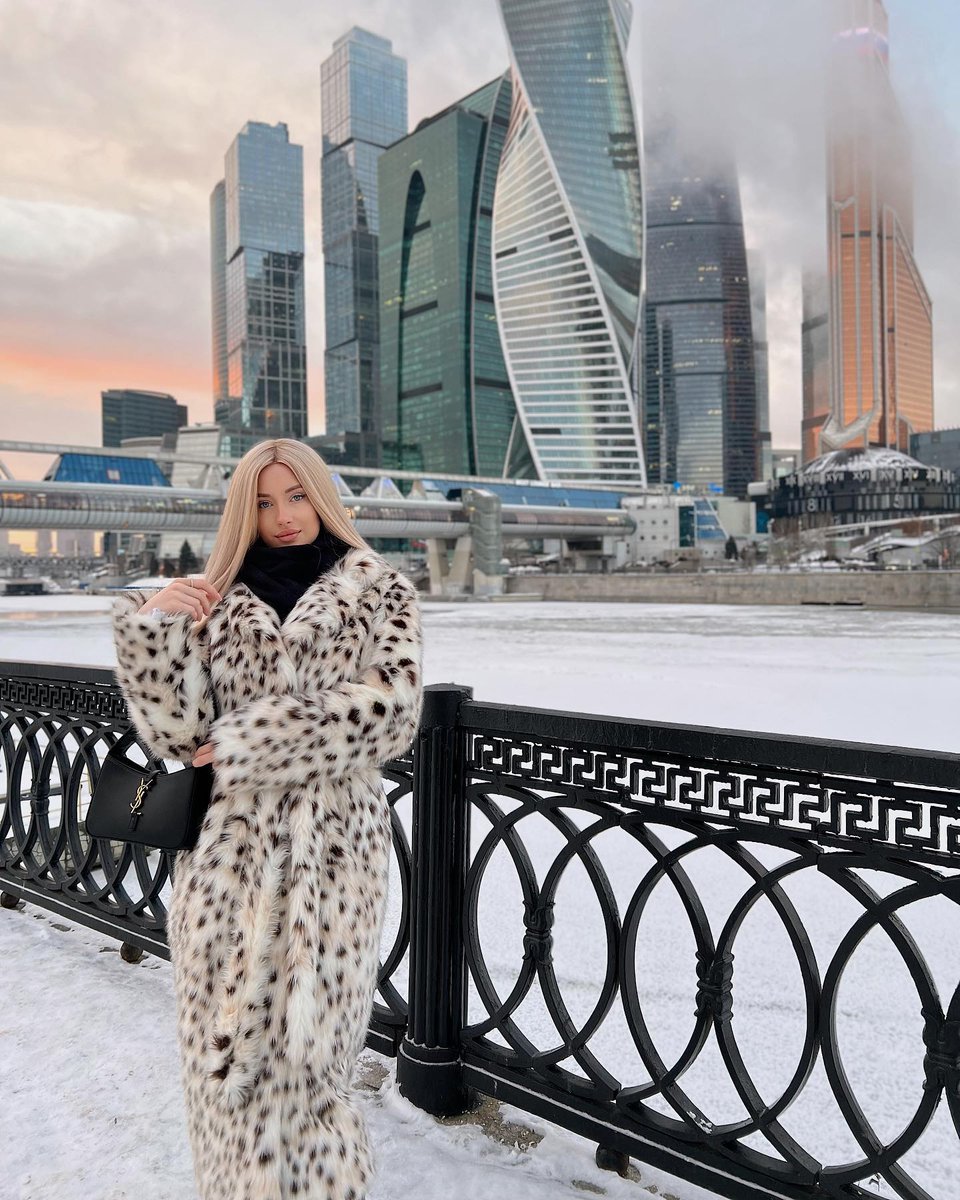 52s4WAc7SwHW21's tweet image. afternoon hyperthyroidism eradicator documentary
Guess which city&apos;s winter it is?