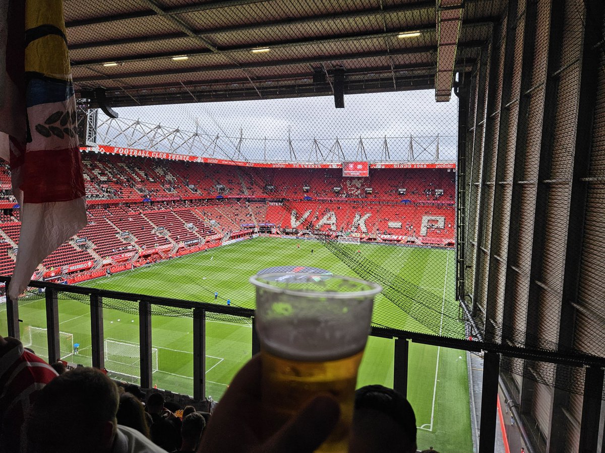 #awaydays. Nu begint het seizoen echt🍻