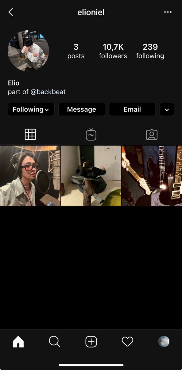glassielune's tweet photo. Elio ( L—eo ) and Sekala ( S—angwon ) are in the relationship, but no one in their band knows.
— a leowon short au. https://t.co/sjNtMrIILq
