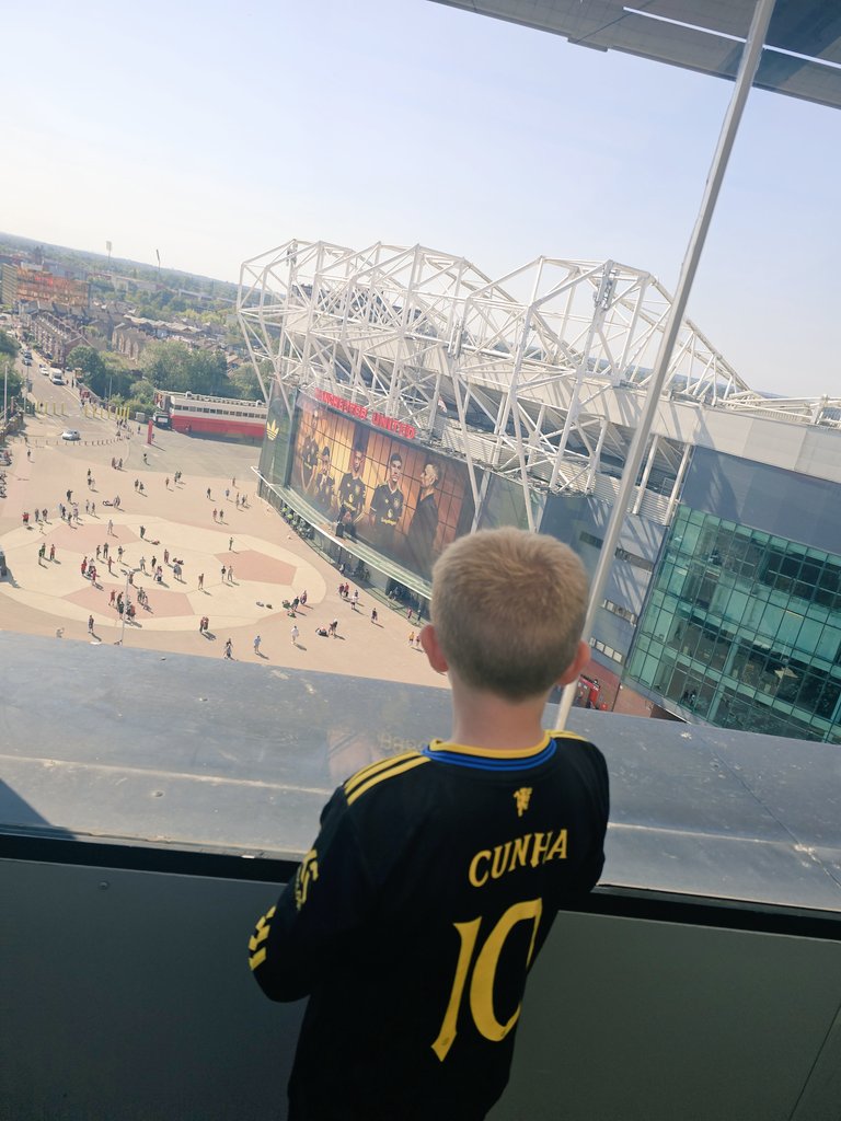 SknyGreer's tweet photo. @cafefootballuk 
@hotelfootballuk
New Season
New Dreams
#herewegoagain https://t.co/RK0BkA5Hqy