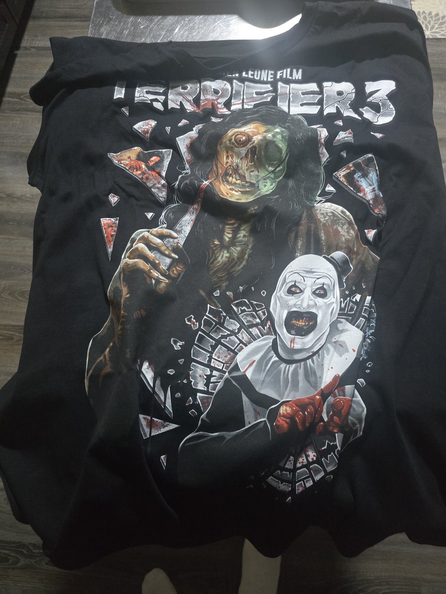 <a href="/LilAl85855/">Lil Al</a> <a href="/damienleone/">Damien Leone</a> <a href="/Terror_Threads/">Terror Threads</a> Still my favorite scene in T3 😜🪓🤡🗡️