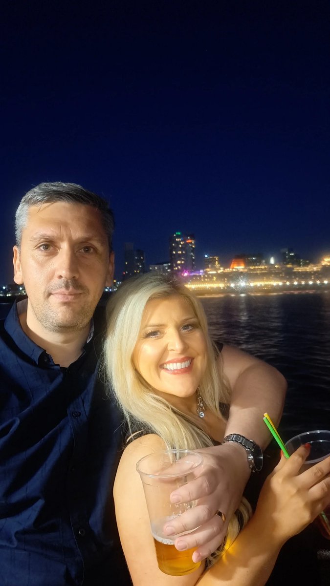 TruslerJay's tweet photo. I love doing life with you 💕 😍 https://t.co/EHRwvKbQdE