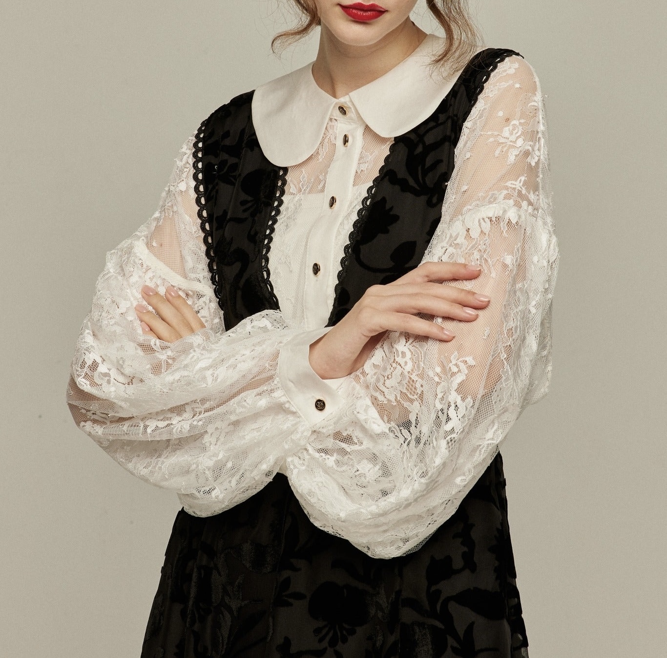 TNEWTIES 私に物語を聞かせて ディープVネックドレス Tnewties