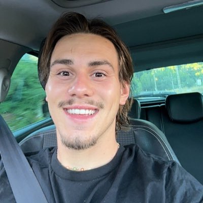 Betirsh's tweet photo. #NouvellePhotoDeProfil https://t.co/qlONP3LX7e