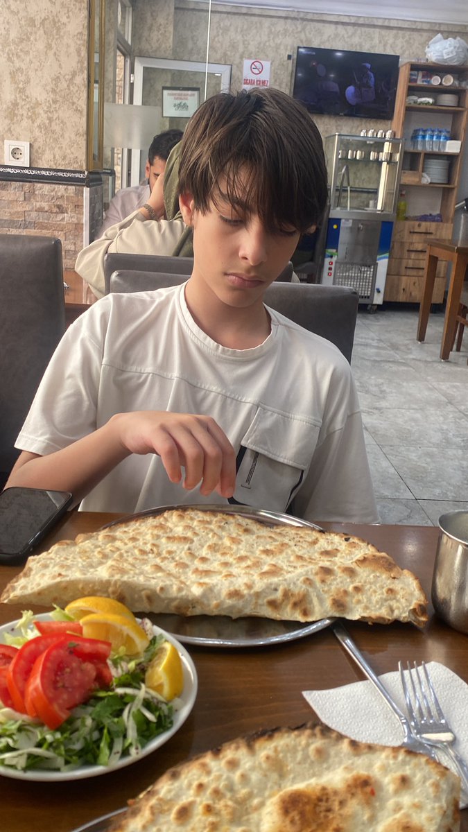 Meşhur lahmacunu denemeye geldik. #özkilislahmacun