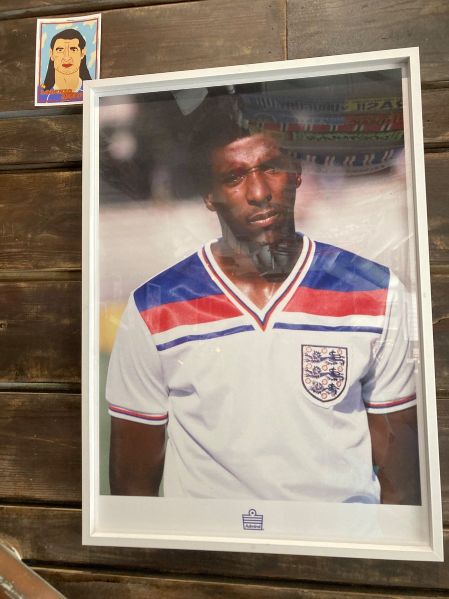 riz_one's tweet image. Homage to Viv trailblazer at the Volley. It’s a new season; Chelsea v Palace at 2pm #footballblog