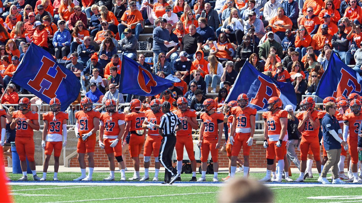 C o a c h B r o w n tweet media