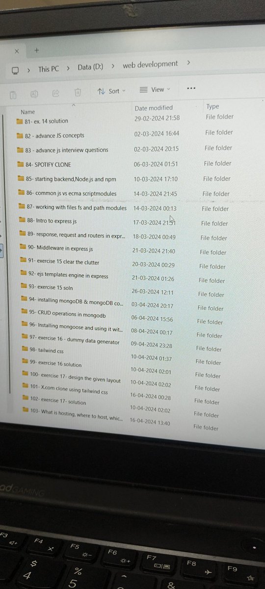 manas_saxena_'s tweet image. Harry ki sigma web dev course aise kri thi, kaash baaki ke skills b aisei seekh pata😭
#coding #codewithharry #webdev #coder #TripleMania