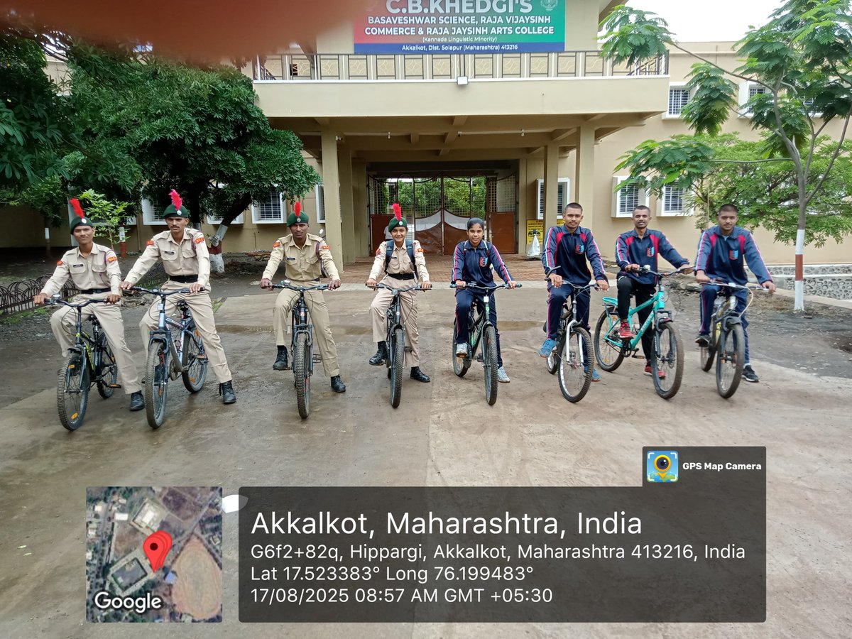 NCC_Pune_Gp's tweet photo. #Investment on #fitness is zero but the returns are infinite..keeping up to the #ethos of Fit India, a cycle Rally was org by 9 Mah Bn NCC, Pune Gp at Solapur, Akkalkot and Barshi... https://t.co/05WhfZG3Ku