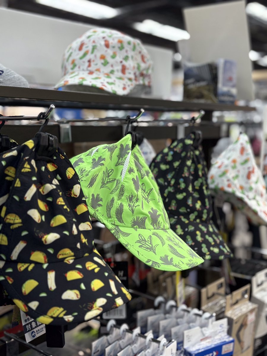 ishiiyokohama's tweet image. アートスポーツヨドバシ横浜店です。
カジュアルでありながら高機能なスプリンツ SPRINTS オージーハッツ キャップ」は、ランニングファッションを楽しみたい全ての方におすすめです🧢✨
只今、13%ポイントアップキャンペーンも実施中です❗️
是非、この機会にお試しください😊
#SPRINTS #スプリンツ