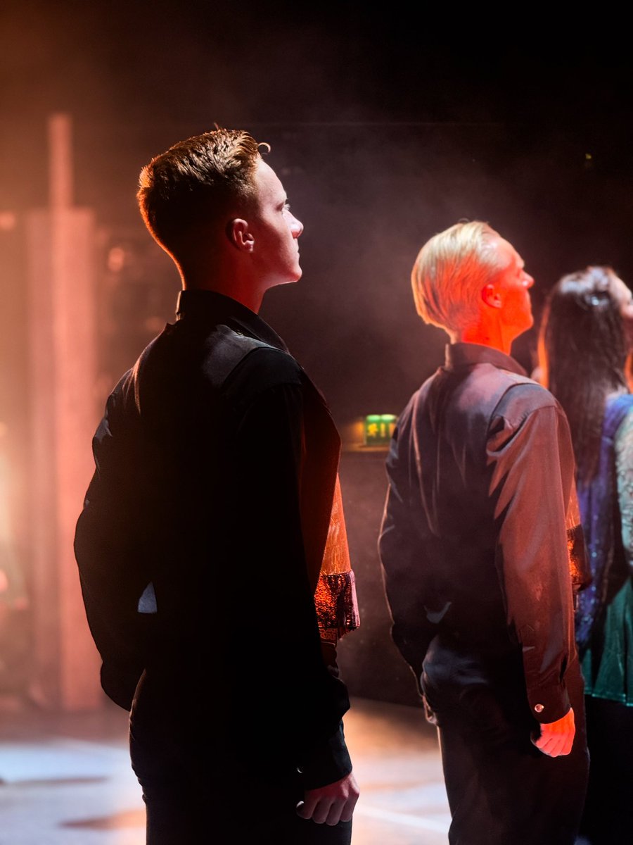 Riverdance's tweet image. Finishing up our first week of the UK Tour ✨ Riverdance 30 – The New Generation!
A huge thank you to our incredible audiences in Swansea and Sheffield for joining us across 8 unforgettable performances 💫

Next stop: Liverpool &amp;amp; Manchester 
🎟️ → Riverdance.com