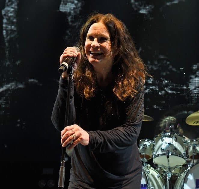 August 17, 2016 
Jones Beach Theater in Wantagh, NY