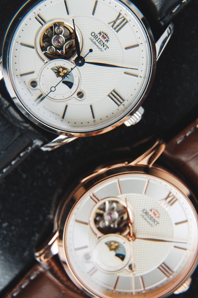 OrientWatchUSA's tweet photo. ☑️ Sapphire Crystal
☑️ Roman Numerals
☑️ Leaf Hands
☑️ Open Heart
☑️ Sun and Moon Sub-dial

Available in stainless steel, gold, and rose gold!

Models: RA-AS00011S30B, RA-AS0009S30B

https://t.co/mAJ2xxSvvy https://t.co/sanmcx3iLH