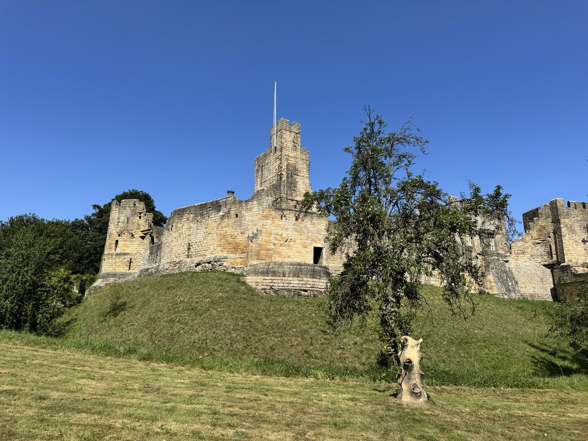 Neil Tully tweet media