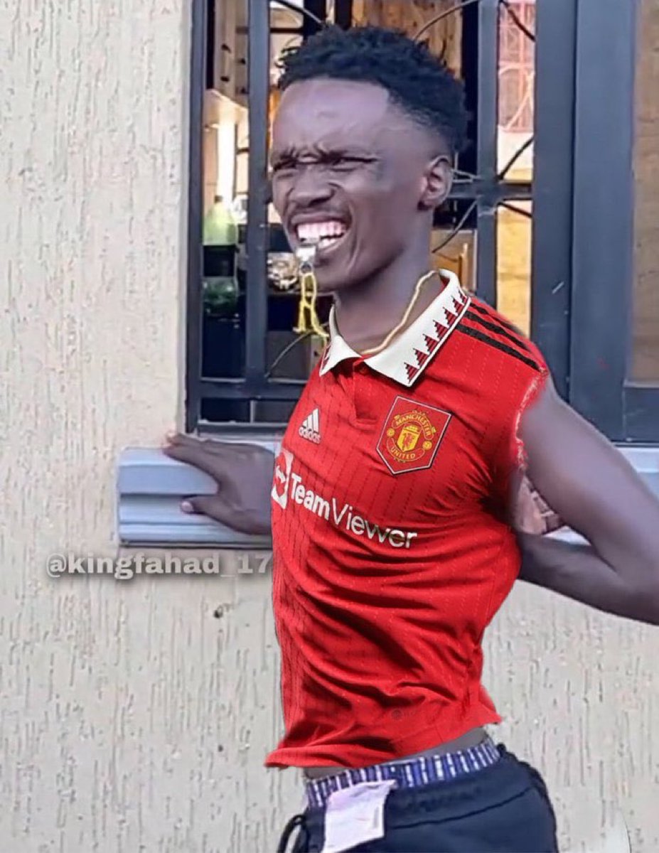 Maniyu fans at 8😂😂