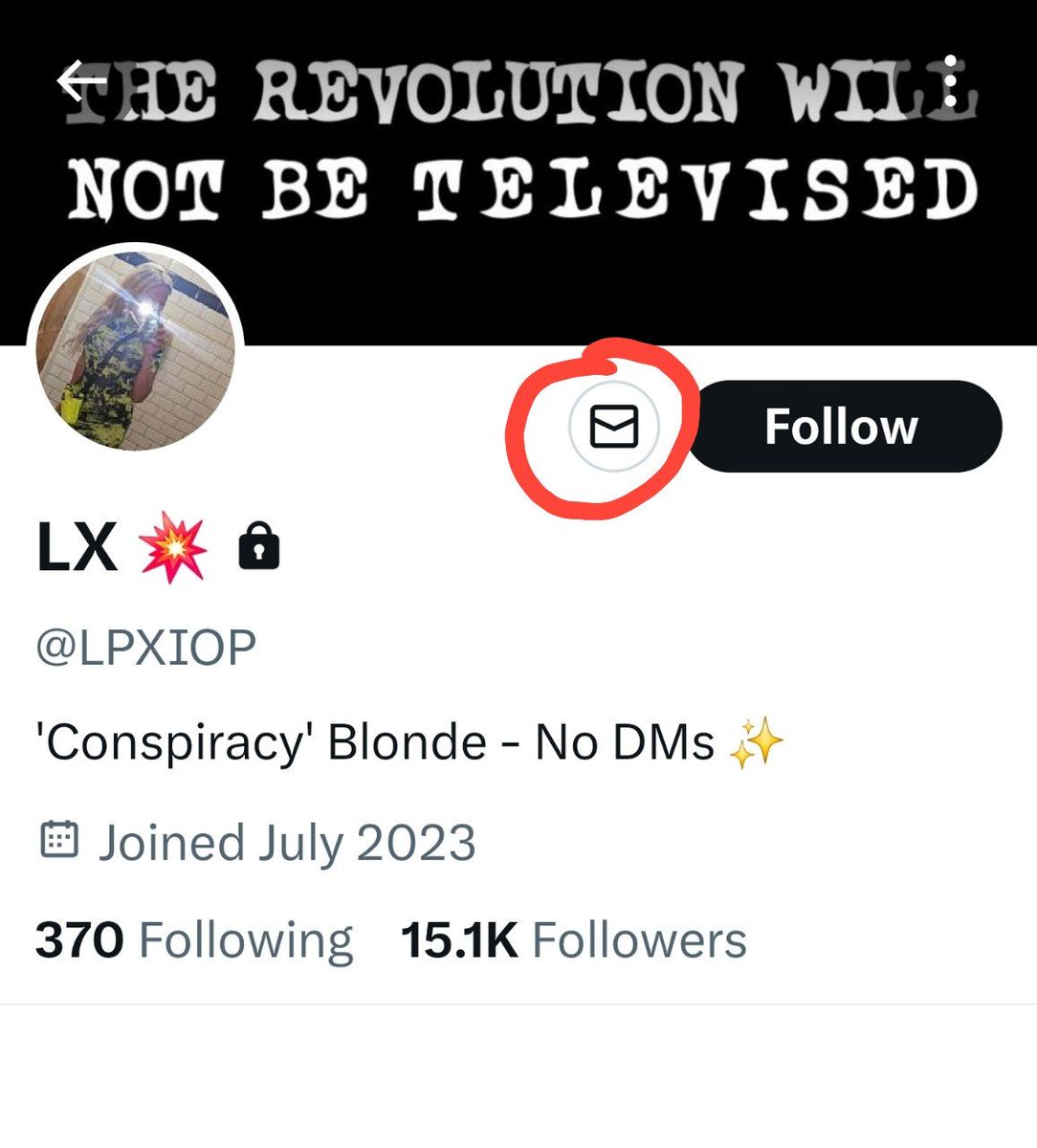 HowledByNight's tweet image. 🤡 “Says 'No DMs' but leaves the door wide open... Girl, you’re not private, you’re just pretending to have standards.@LPXIOP