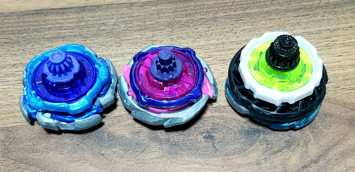 オールアタックの3on3デッキにしてもいい感じだった

コバルトドラグーン5-60UF
シャークスケイル4-50LR
ペガサスブラストW7-60L