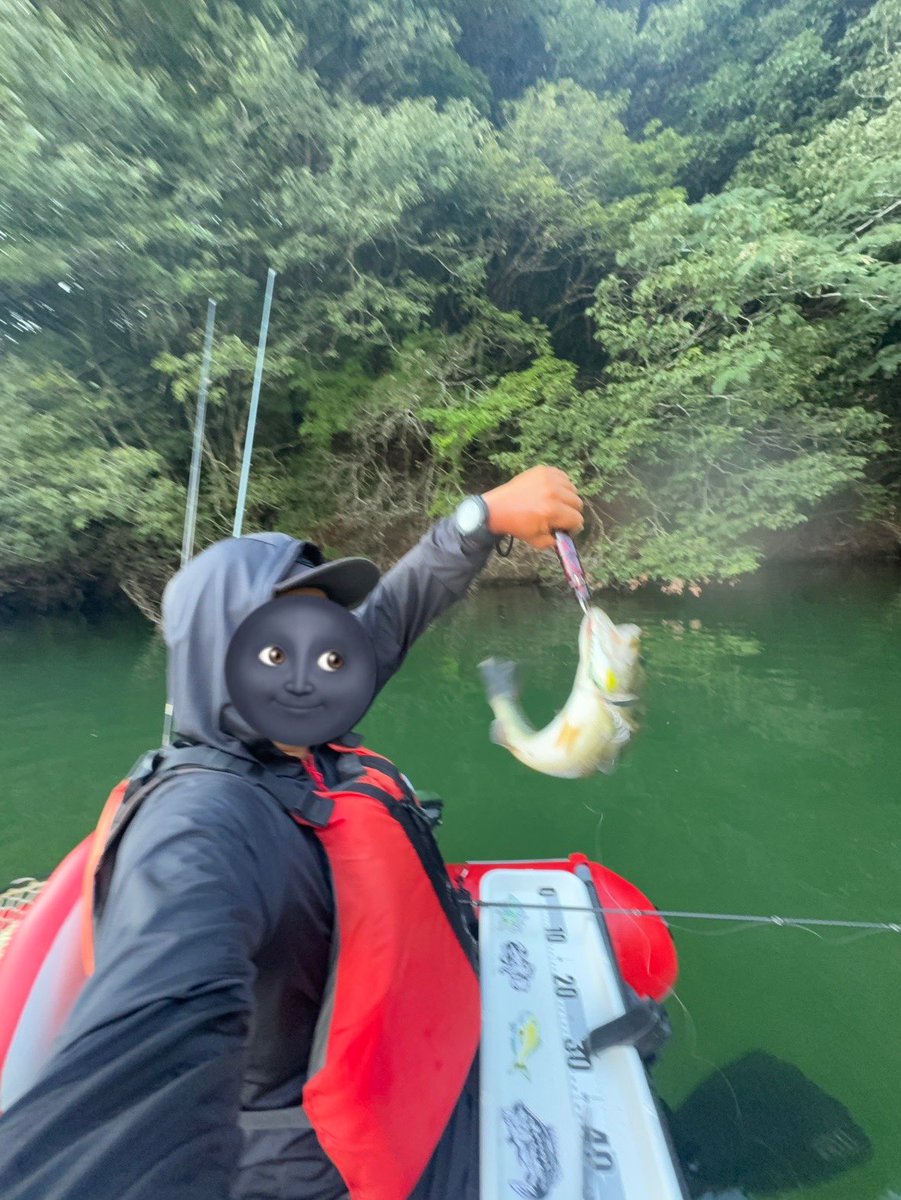 ym05080825's tweet image. 暴レル君…
ナンデモジュニアガ好キ説👹
#バス釣り
#トップ
#チョップカットJr.