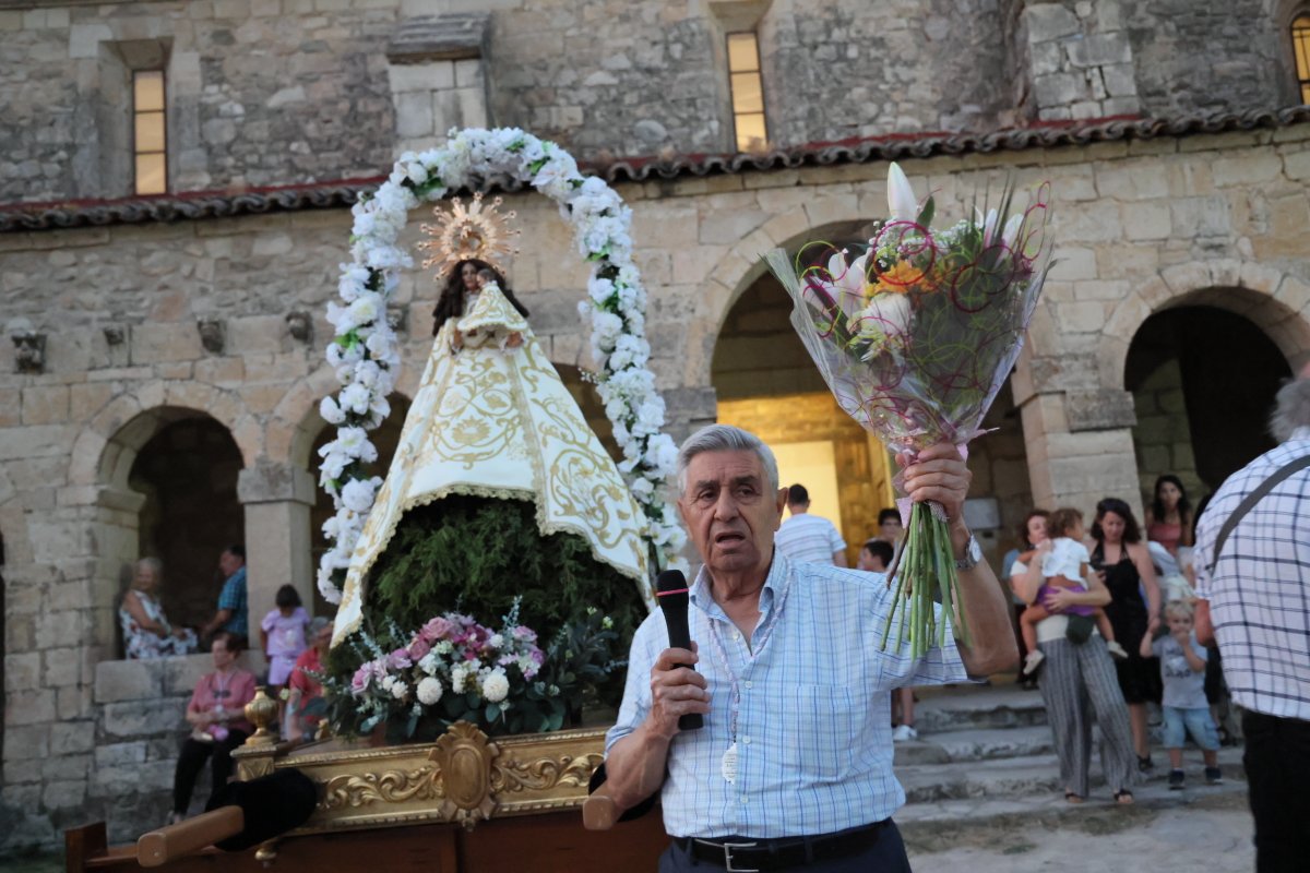 Tamajón vivió sus fiestas patronales en honor de la Virgen de los Enebrales con procesiones, música y actos populares que mantienen vivas las tradiciones de la localidad, creando un ambiente único en la Sierra Norte. 🌿🎶🎉
#ADELSierraNorte #TradicionesSerranas #Tamajón