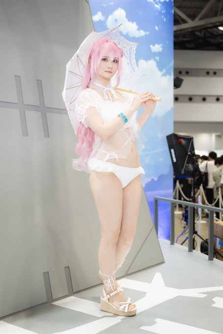 Twitterのコスプレ画像16