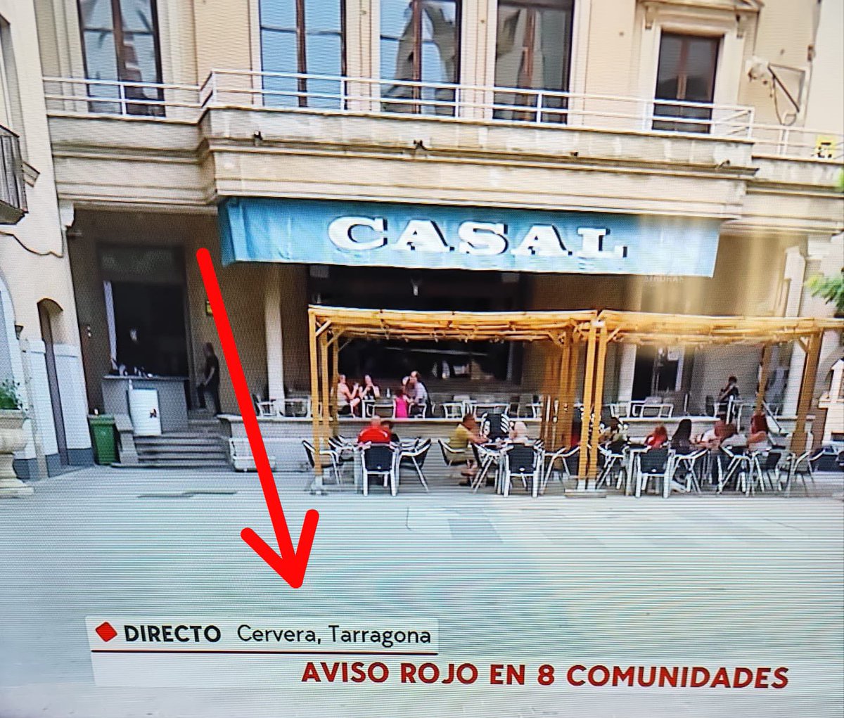 Ara mateix a la cadena 
TV Cuatro.

….uuuuf….