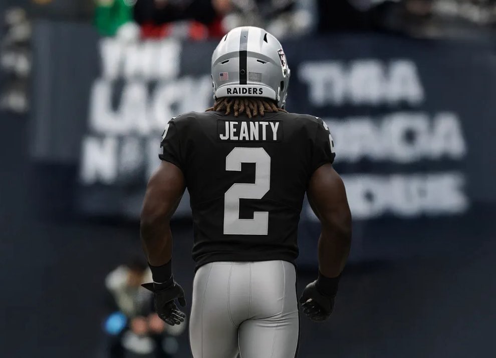 jbchoknows's tweet image. 📝 TOP 22 TAKEAWAYS with HIGHLIGHTS 🎥 from this week’s NFL Preseason games thus far (8/15 to 8/16)! 

NFL FOOTBALL IS HERE! 🏈 I know it’s “only preseason,” but I’m always trying to help you get an edge for Fantasy Football! 🏆