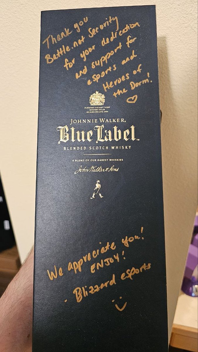 MinaSilverkin's tweet photo. Heroes of the Dorm was a college HotS esports thing (2015-18). This is an example of a common "ship gift" for support teams.

Another case of a "thank you" handed out to multiple teams being touted as a personal "award." Guess he nominated himself MVP and kept it. #PirateSoftware https://t.co/VVAv48uY0z