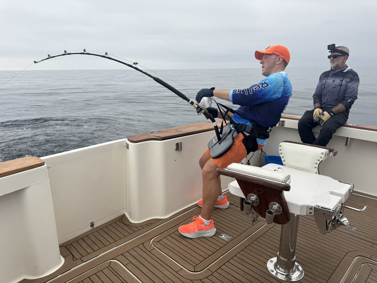 Day 39/100

Caught a massive 600lb range bluefin tuna. 

This memory will live long.

#10xtoNecker #Entrepreneur