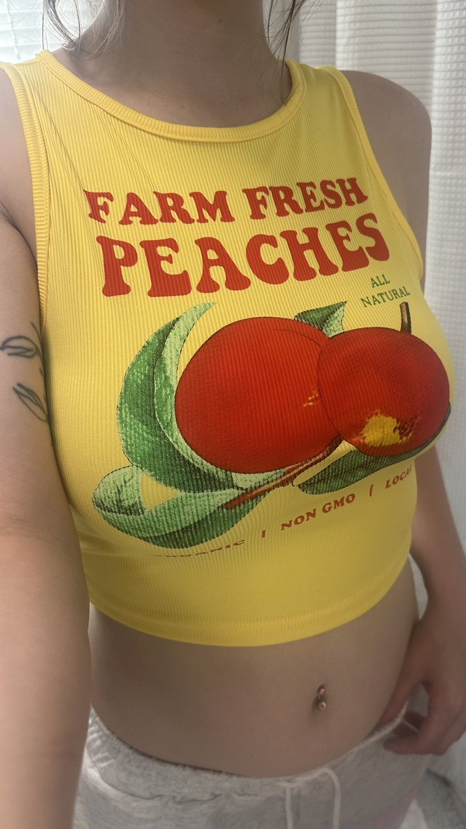YurikeiOF's tweet photo. Would you like to taste my peaches? 🍑 👅 

https://t.co/6XMNXFQaCo https://t.co/kF3gWcb10Z
