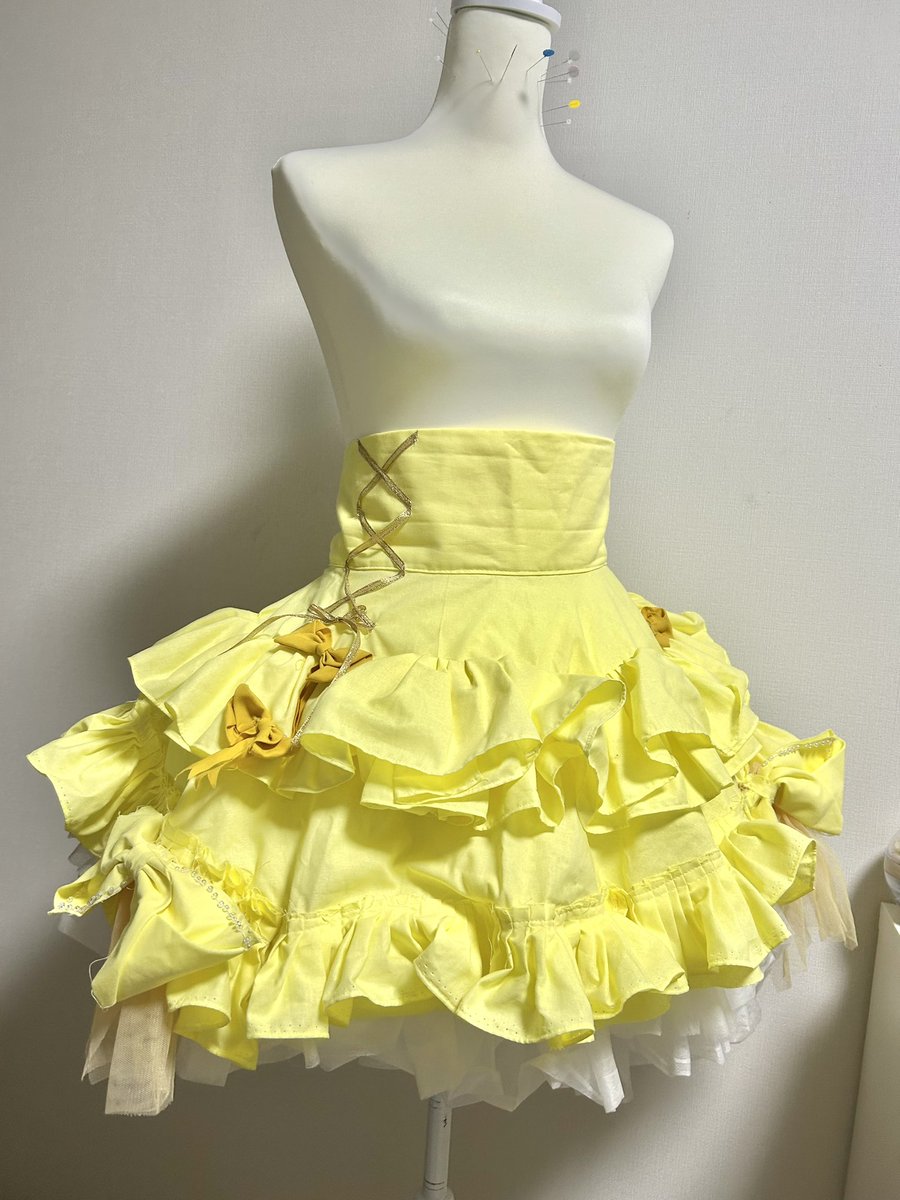 pipiman_mana's tweet image. やっと写真撮りました📸
制作した衣装です。
とりあえずリアルで会った人には貸出してるので良ければ！どうぞ〜