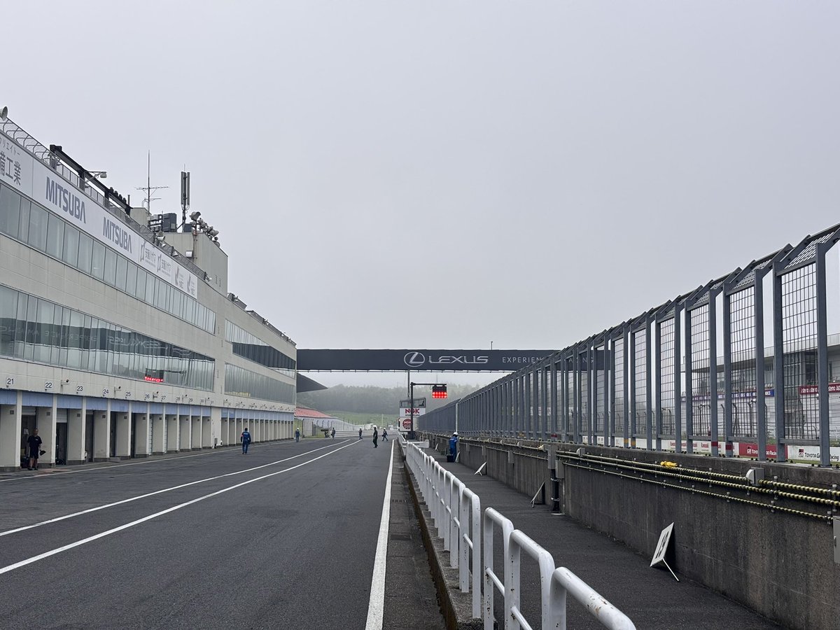 Dendrobium000's tweet image. 今回2日間に渡りオートポリス合宿でした👍
またお世話になっている@kimurafamily_r さん開幕3連勝おめでとうございます❗️
#オートポリス
#ゴールドカップ
#Vitz