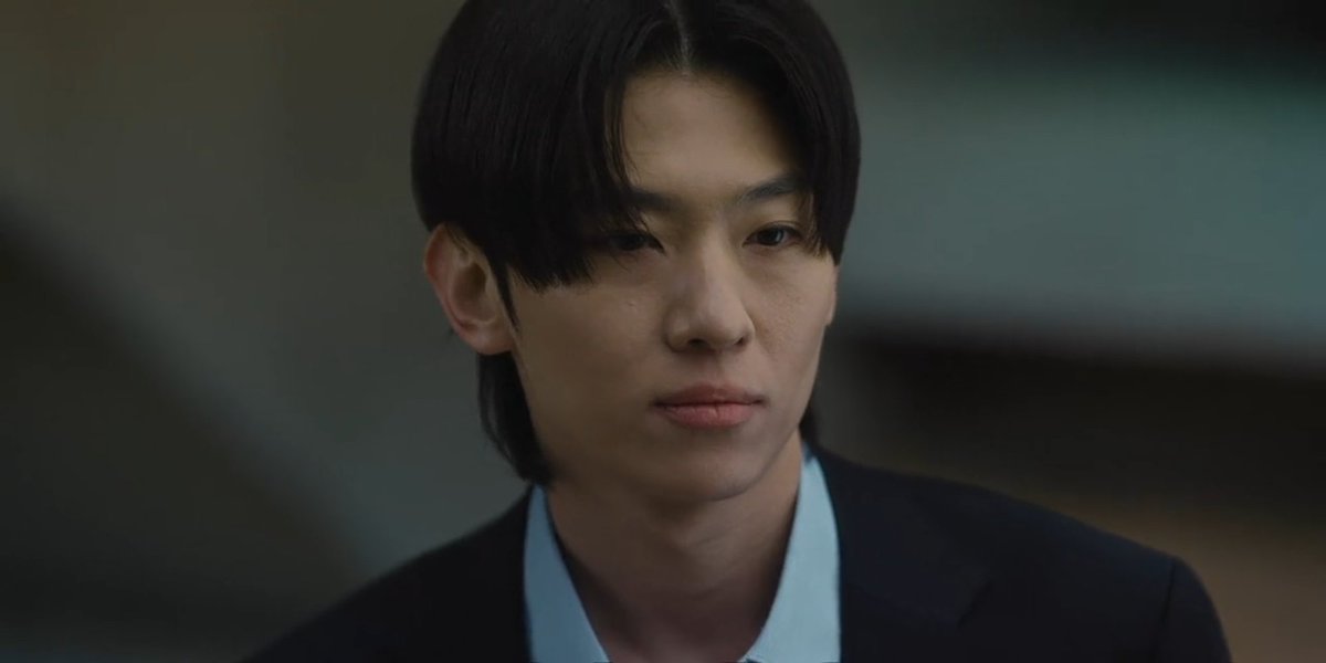 Me : I'm watching #TheDefects for the plot

The plot :
#KimJinYoung #DEX