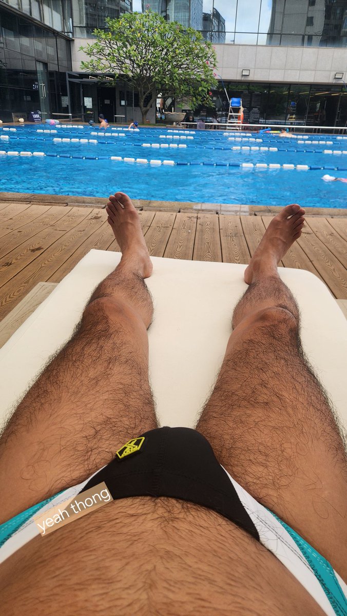 yeahar3's tweet image. time to sunbathe by the pool