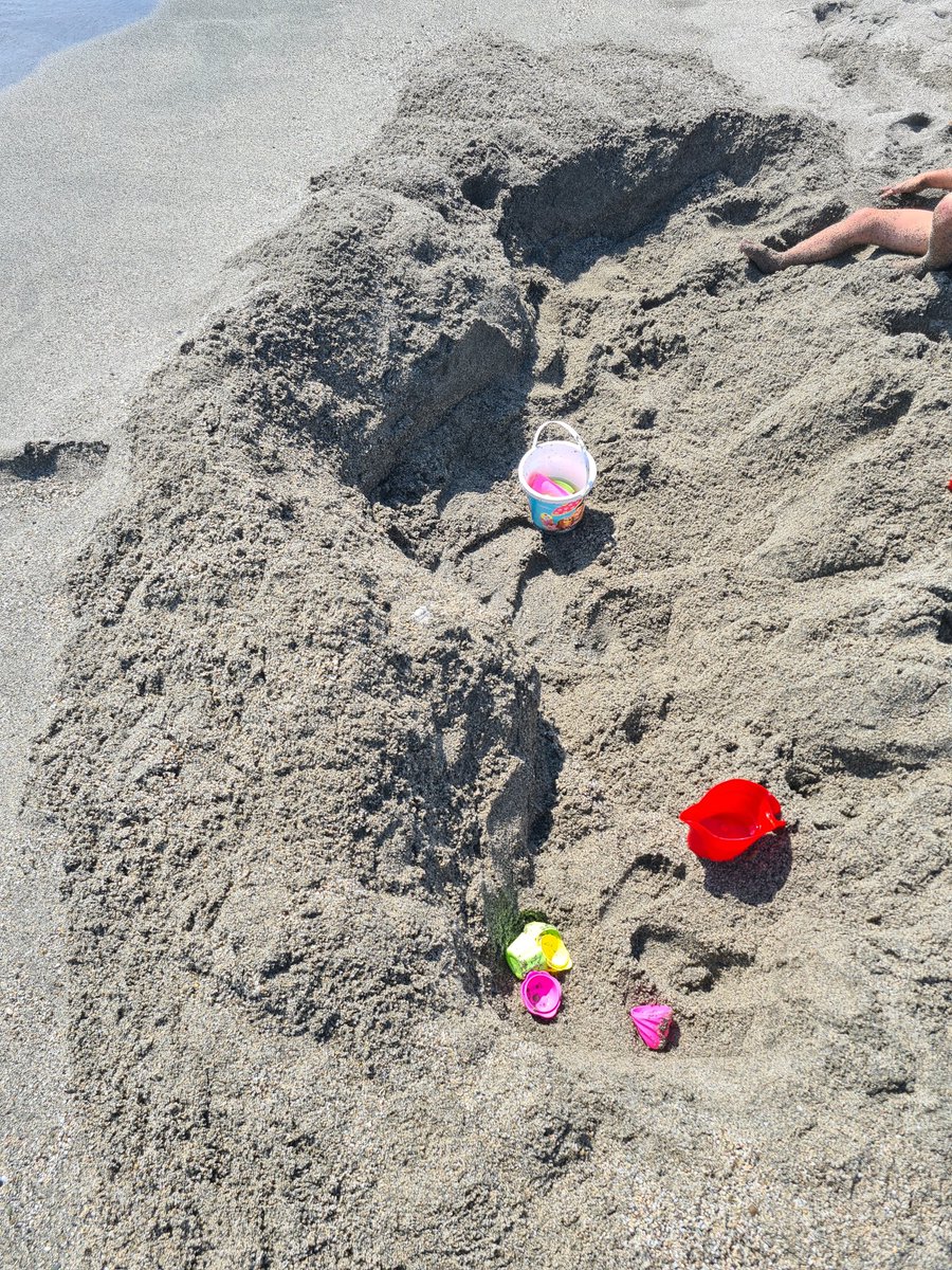 Damian Valle tweet media