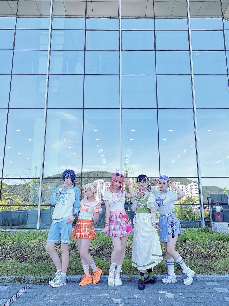 cos/#ホロライブ 

                            #𝑹𝒆𝑮𝑳𝑶𝑺𝑺
                    ☀️  ホロナツ衣装  ⛱️

_