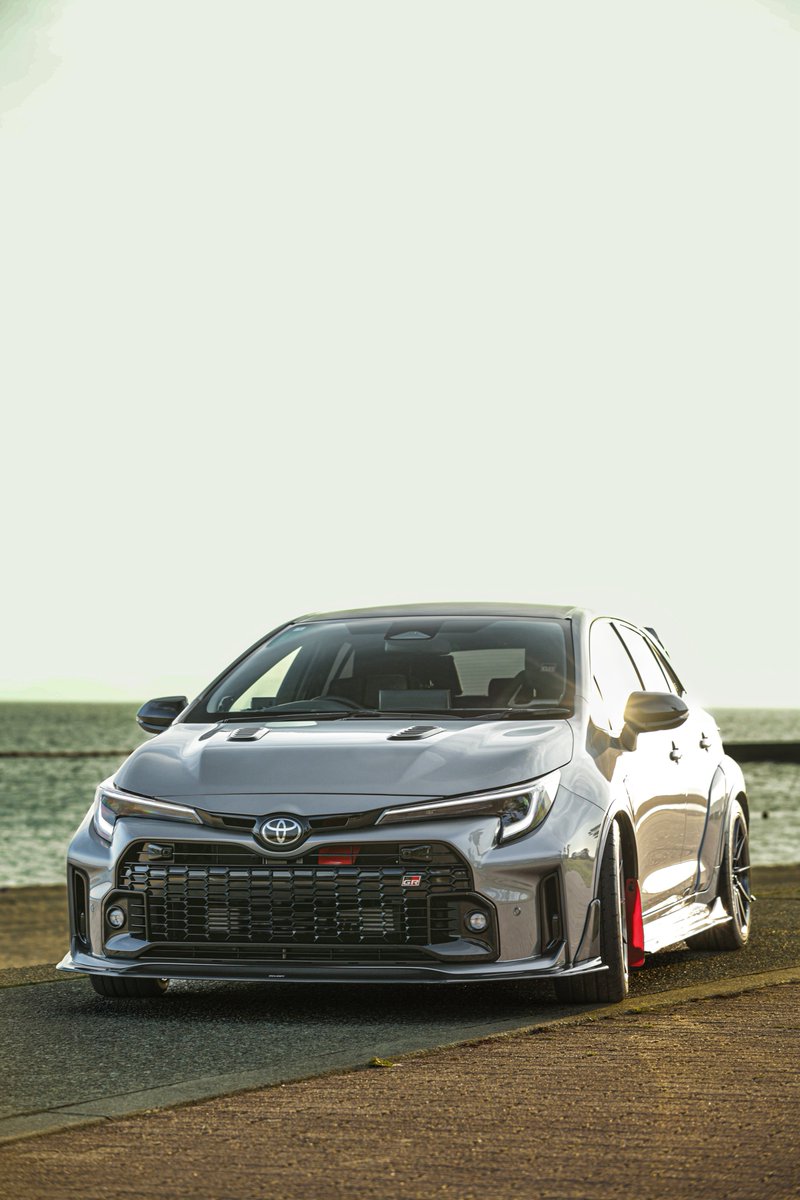 GRカローラ – Søg / X