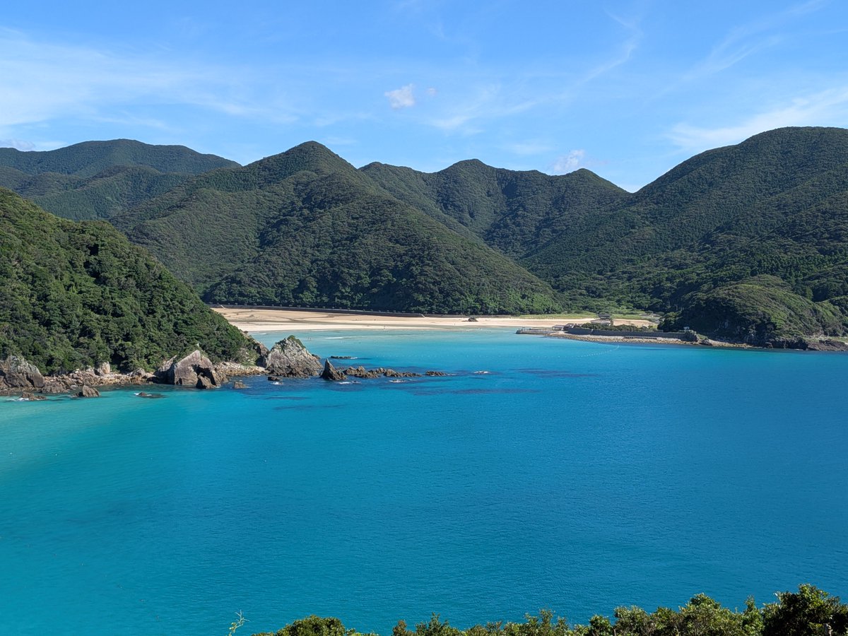 父の初盆でした
いまだにどこか寂しいというより悔しいですね
受けた恩の1/100も返せませんでしたので