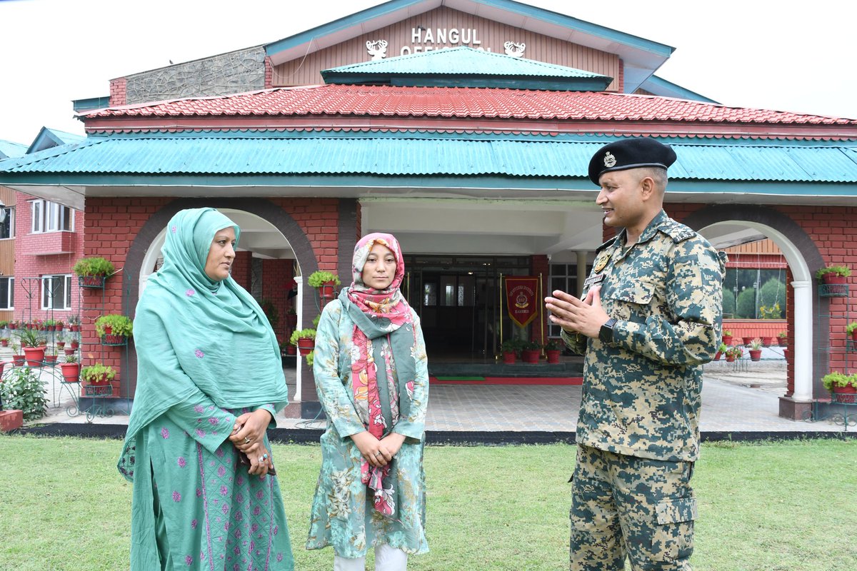 BSF Kashmir tweet media