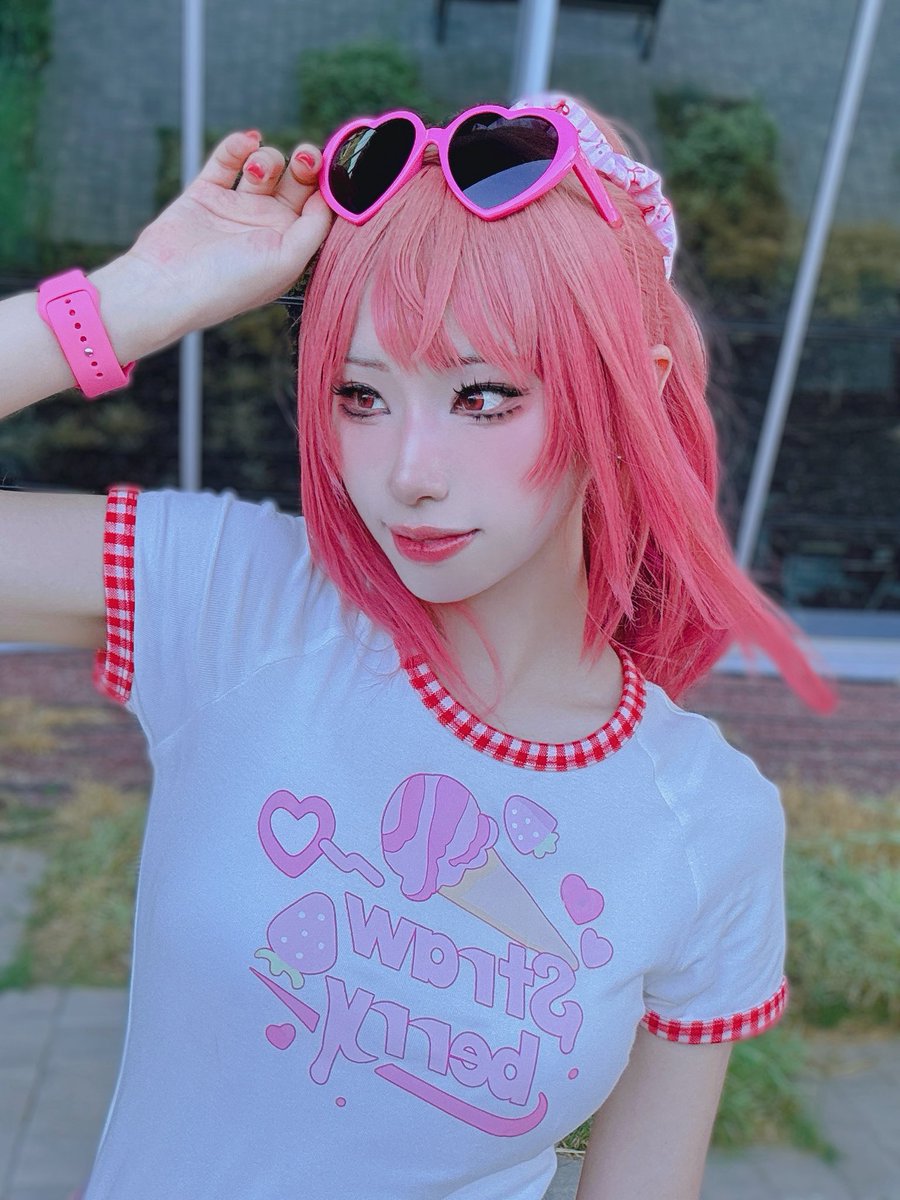 ホロナツ🍓🍦

울코 일요일 홀로나츠 의상으로
리글로스 다같이 다녀왔습니다~~~!!!
너무 재밌었다악ㅠㅠ

사쵸했습니다

#一条莉々華 #コスプレ #울코후기

( ˘͈ ᵕ ˘͈♡)˚๐*˟ ♡