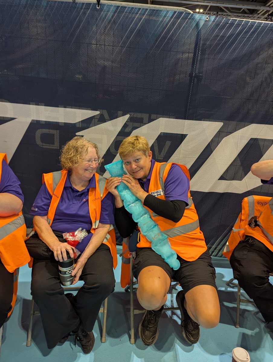 1 week ago <a href="/YUYUBottle/">YUYU Bottle</a> partnered with us <a href="/T100London/">London T100 Triathlon</a> to help cool heat illness patients out on the course.

10+hours out the freezer and still going strong. #gamechanger #heatillness #eventmedicine