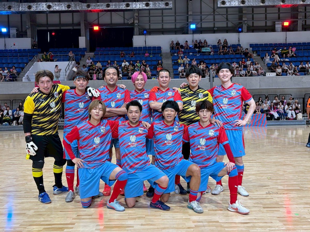 向日葵 (@PjuuN8zDbklfkpa) / X