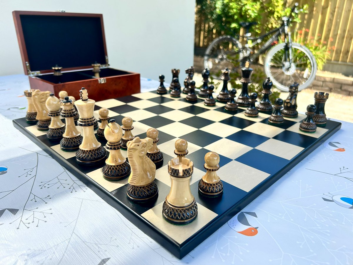 #Sunday Let’s the game begin ♟️