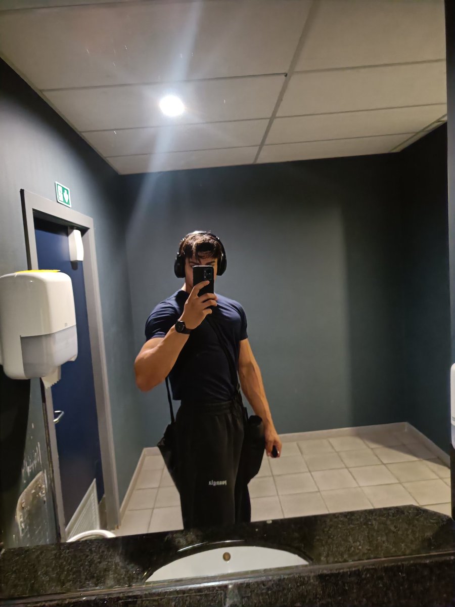 mi bomboclat tweet media