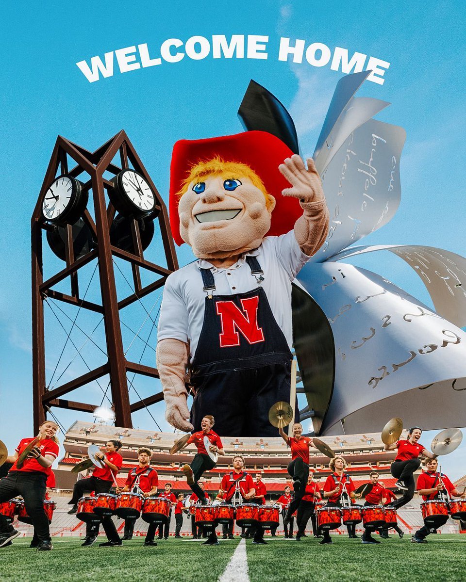 Move-in officially starts today! Welcome home, Huskers ❤️