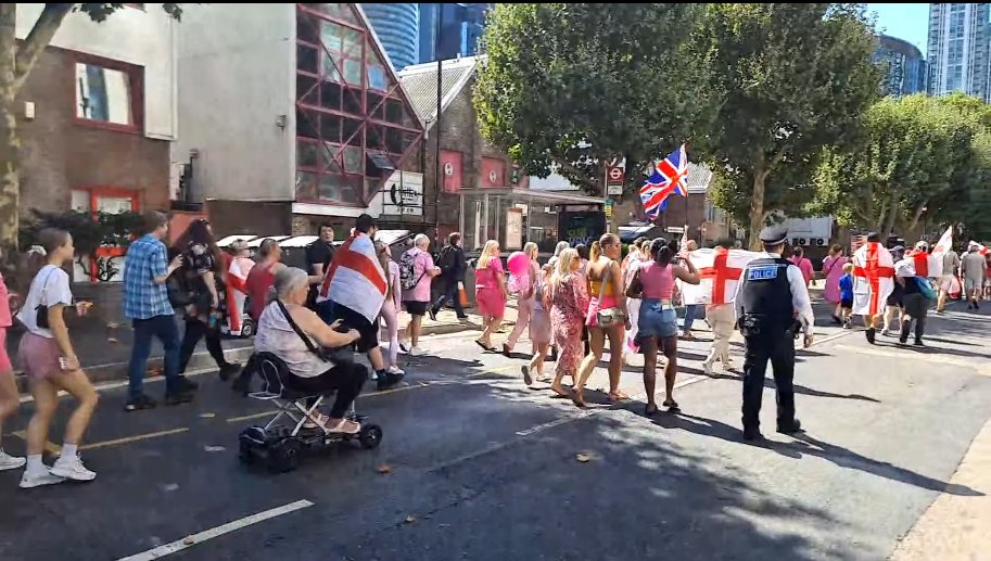 vialli0's tweet photo. Thousands march against housing illegal immigrants in London England named the Pink Ladies March to the Britannia Immigration Hotel https://t.co/6Zuxx614Uk